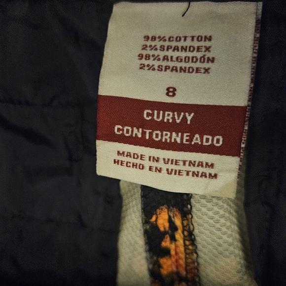 Anthropologie Floral Pants crop - Picture 6 of 9